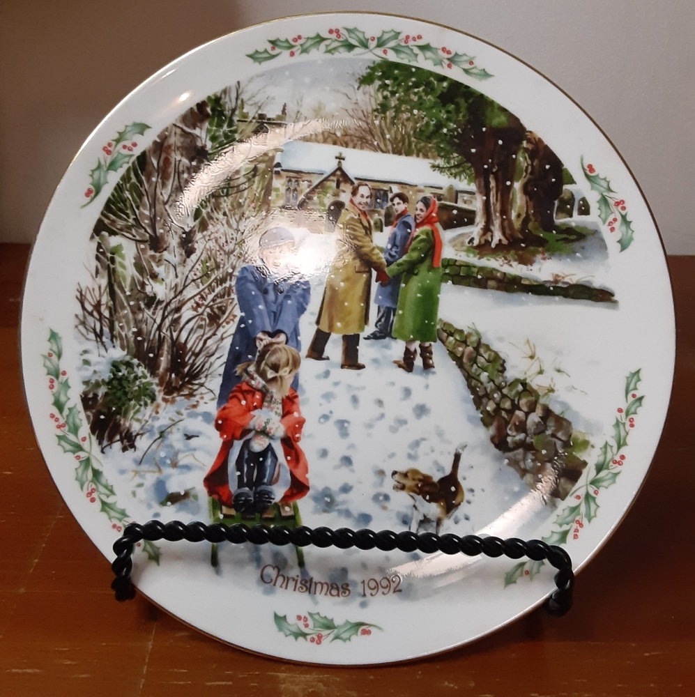 Vintage Royal Doulton Plate Family Christmas "Going to Church"